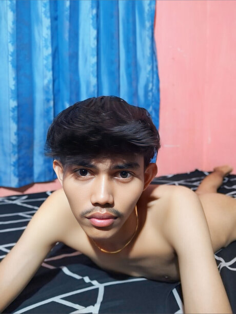 Call_ OnlyFans-Model