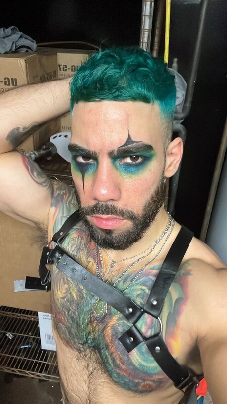 Papi Suave OnlyFans explizite Inhalte