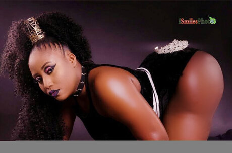 CocoWetX OnlyFans-Fotos