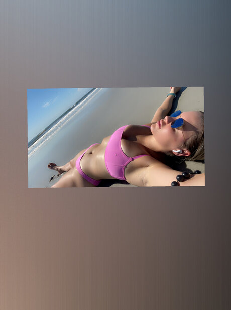 Amberfl0 XXX OnlyFans