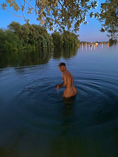 Lew XXX Leak OnlyFans