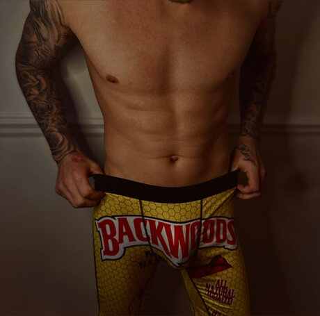 Strap pouchon free OnlyFans geleakt.