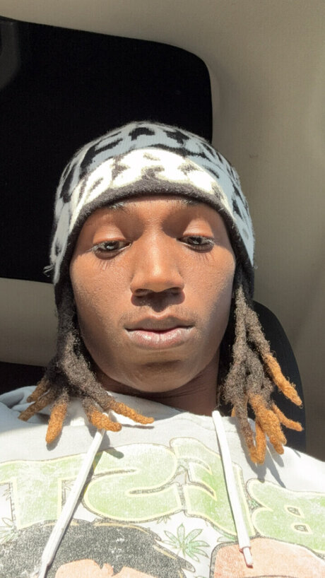 GLO WRLD OnlyFans-Bilder