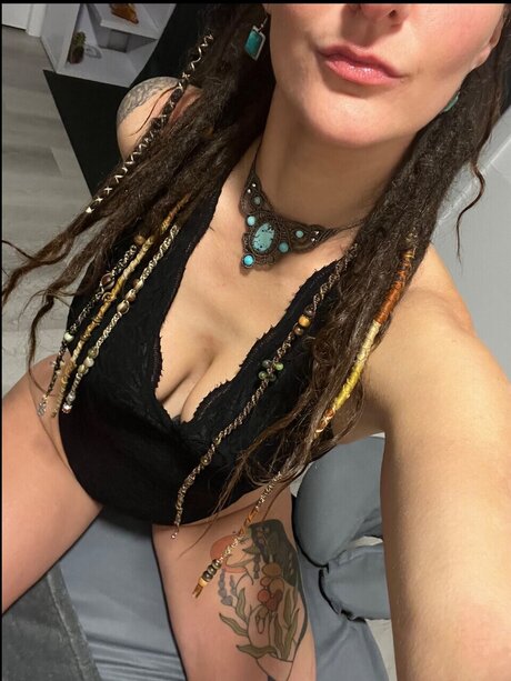 Akshaya OnlyFans-Bilder