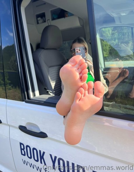 emmas world OnlyFans Fotos