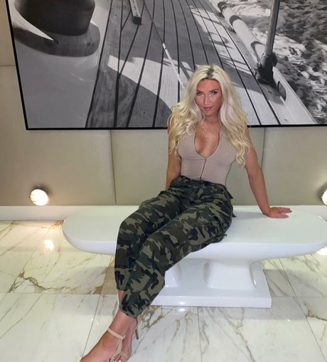 Sarah Baer OnlyFans Nacktbilder geleakt