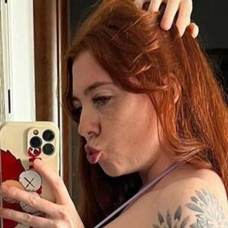 Molly Capper OnlyFans-Leak