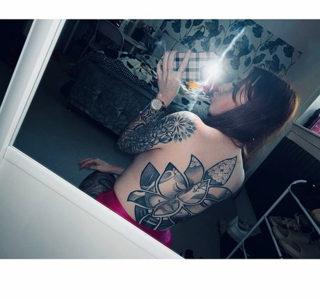 Molly Capper OnlyFans Pornografie geleakt