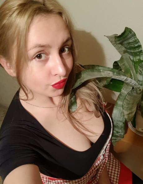 anna bellla Porn OnlyFans Leaks