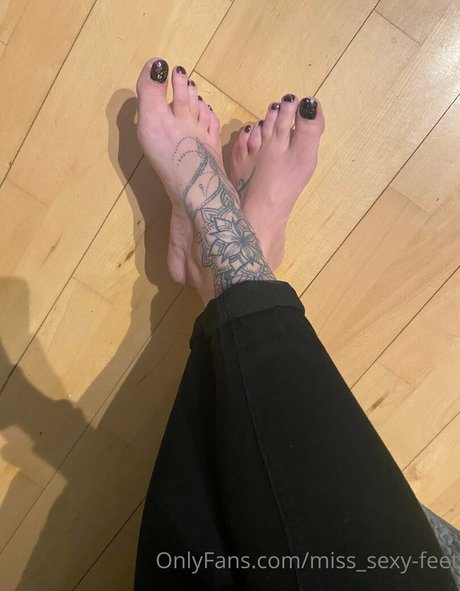 miss sexy feet OnlyFans Porn