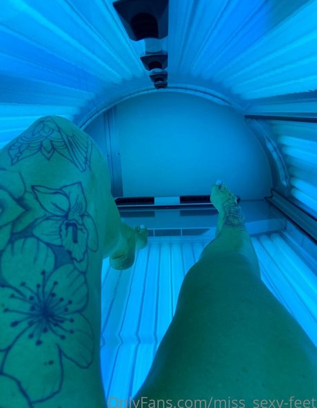 miss sexy feet OnlyFans-Leaks