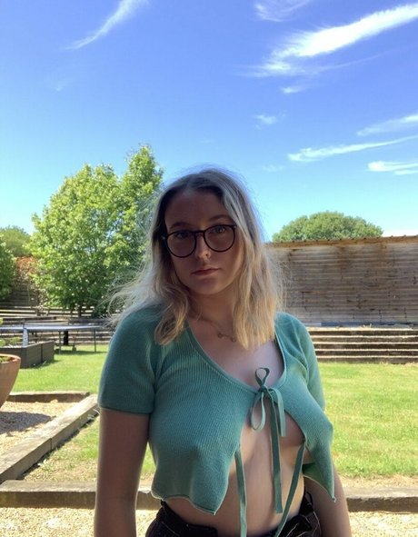 Millllievanillllie OnlyFans-Bilder