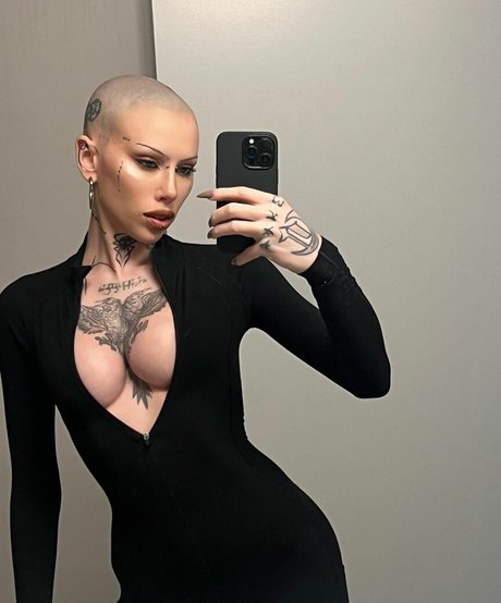 Siiickbrain Nacktbilder auf OnlyFans