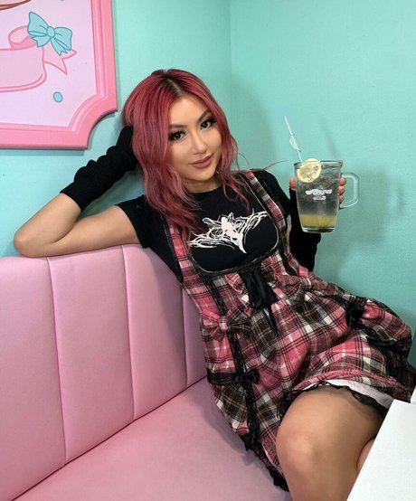 DJ Camgirl OnlyFans Star