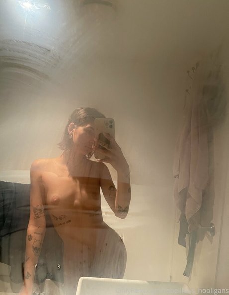 Rebellious hooligans Sextape OnlyFans Nacktbilder