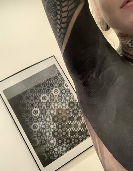 droptopsavage OnlyFans Bilder