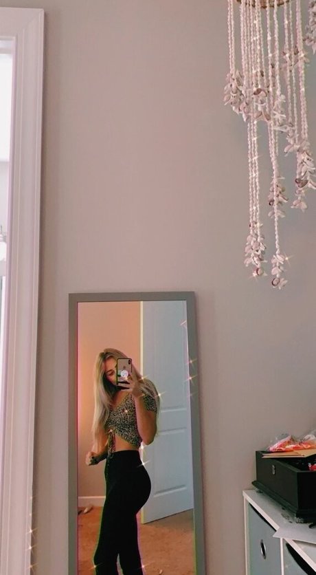 Sarah Kate Stricker OnlyFans Inhalte