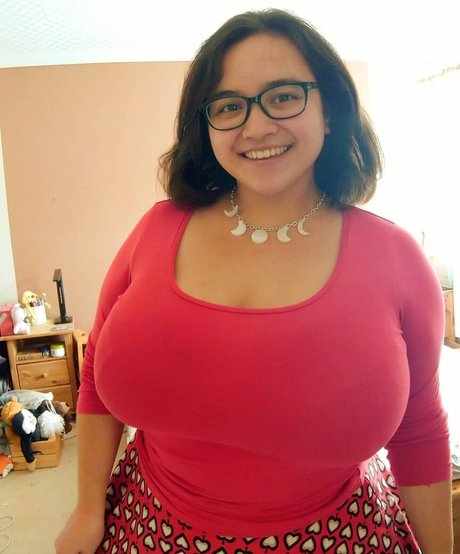 janineaam OnlyFans Model Bilder