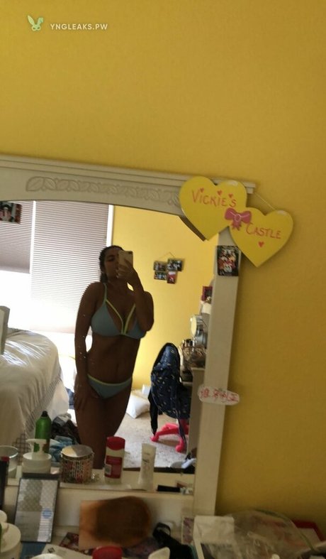 Vicky Escobar OnlyFans Model Fotos