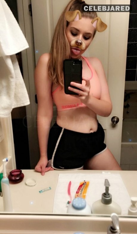 Julianna Leopold Nackt