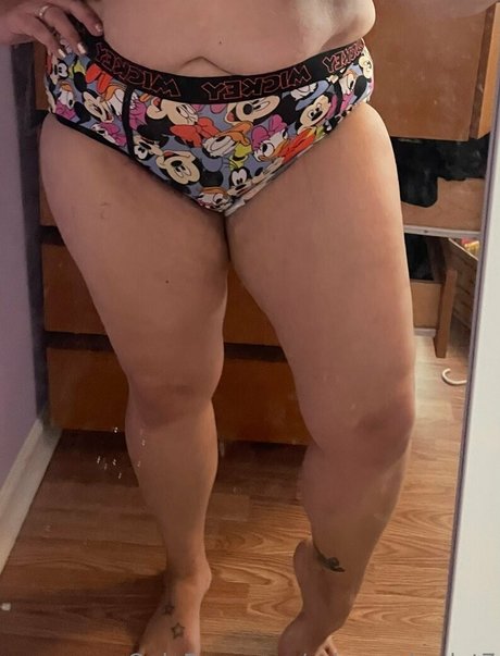 princessharlot7 OnlyFans Pornografie