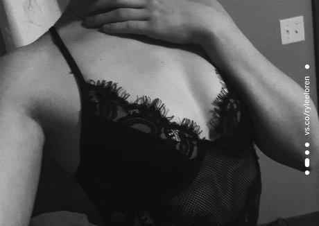 itsryleebiitch OnlyFans Striptease