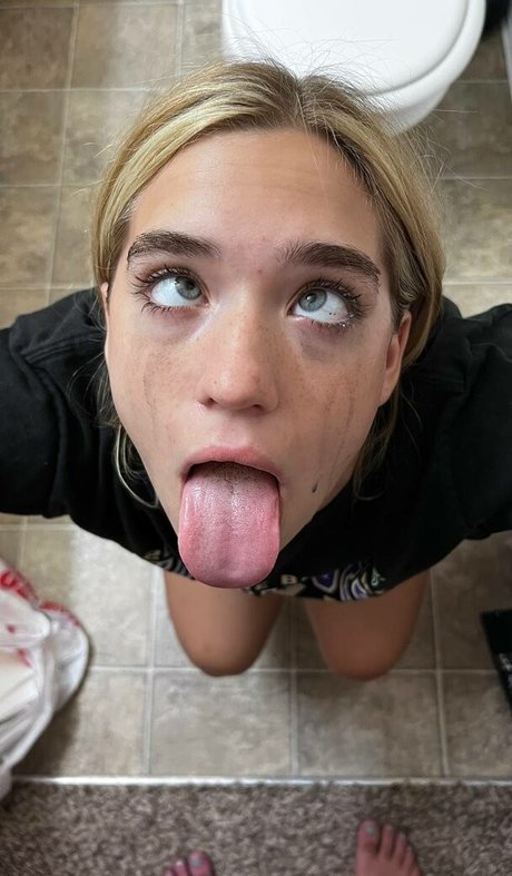 Rachel Mann OnlyFans Striptease