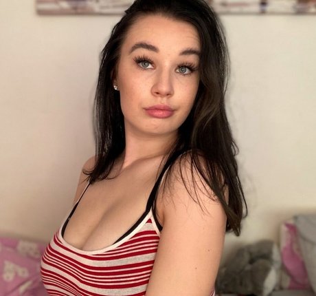 Anna Langley Neuer OnlyFans Leak