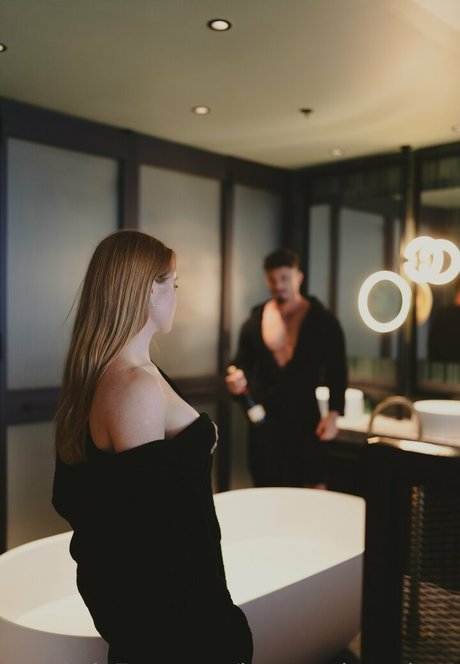 hotcoupleonshow OnlyFans OnlyFans