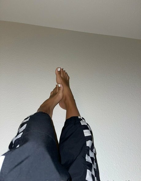 fineislandfeet OnlyFans schlank