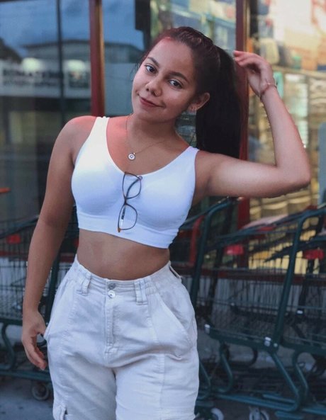 Gretell Flores OnlyFans kostenlos geleakt