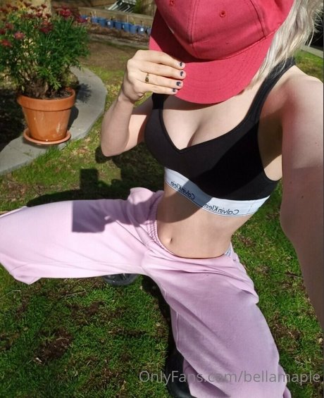 waifubellafree OnlyFans Bilder nackt