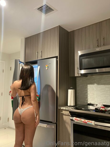 genaaatg OnlyFans Modelfoto