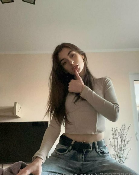 annie minor OnlyFans Sex