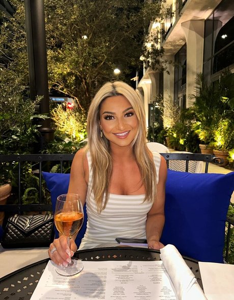 Lizzy Decologero Nackt Leaks OnlyFans