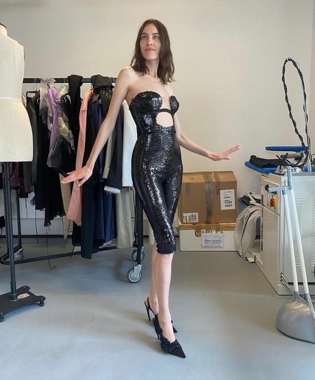 Alexa Chung OnlyFans Gratis