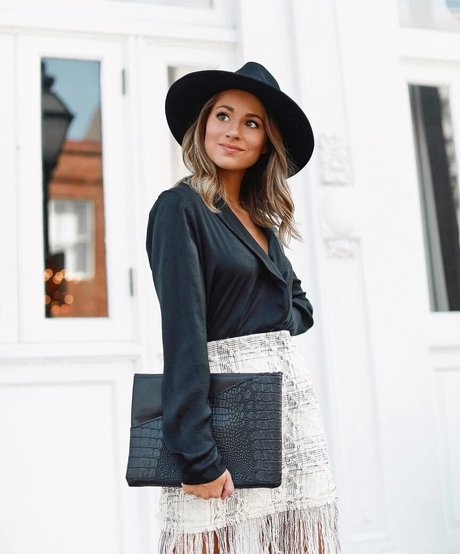 Hailey Lower Nacktbilder von OnlyFans