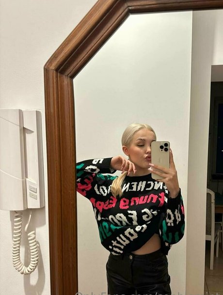 sophiebbface NurlyFans-Brüste