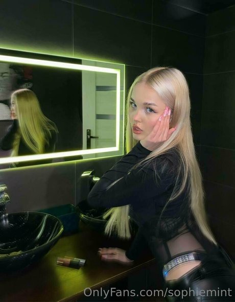 sophiebbface OnlyFans OnlyFans