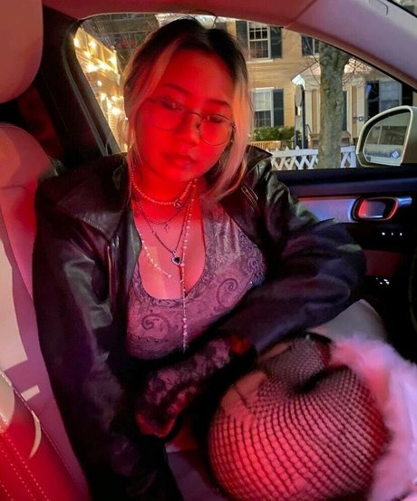 hollyliangg Nacktbilder von OnlyFans