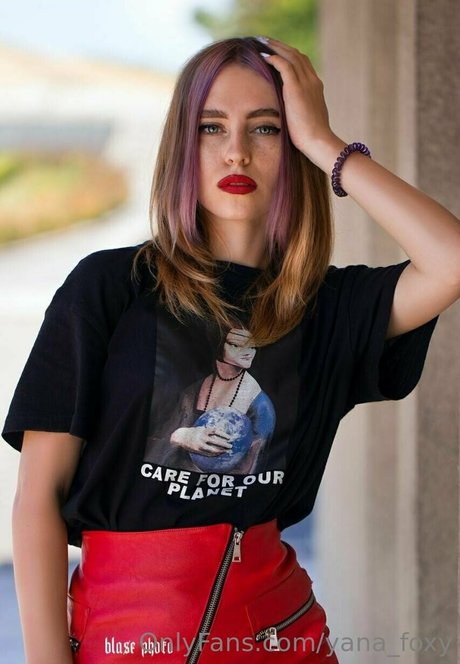 yanafoxy free Nacktbilder von OnlyFans