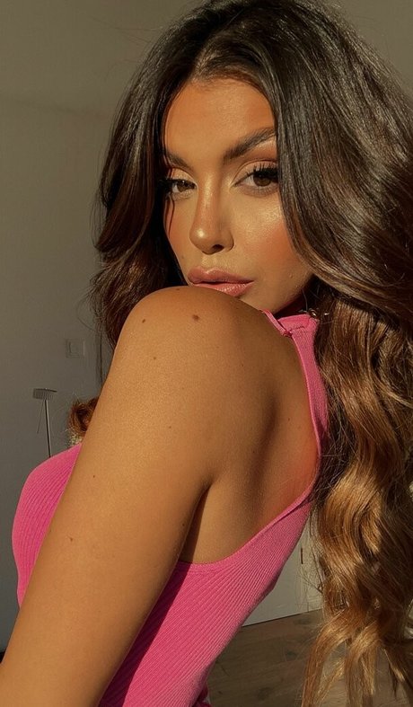 Sarah Sunita Nacktbilder von OnlyFans geleakt