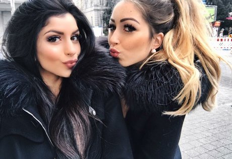 Sarah Sunita Nackt auf OnlyFans