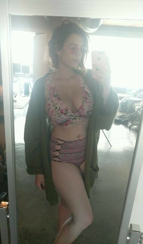 RipMika Nacktbilder von OnlyFans geleakt