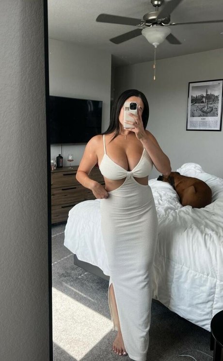 Bienbelle OnlyFans Leaks