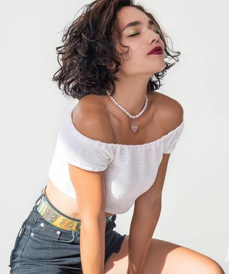 Ella Flare Nacktbilder geleakt OnlyFans Porn geleakt