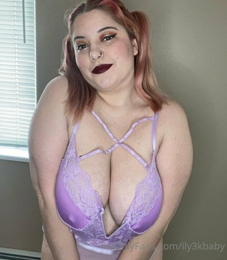 ily3kbaby Nackt auf OnlyFans