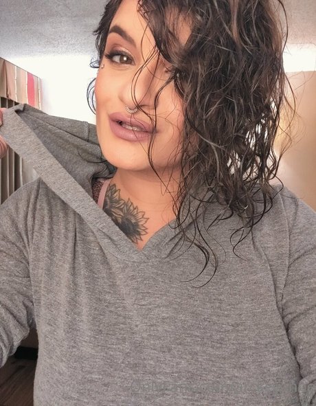 arckeyanne OnlyFans Striptease