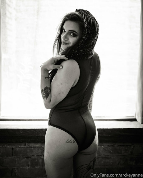 arckeyanne OnlyFans-Archiv