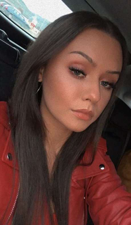 bellalittlefree22 Nacktbilder von OnlyFans geleakt